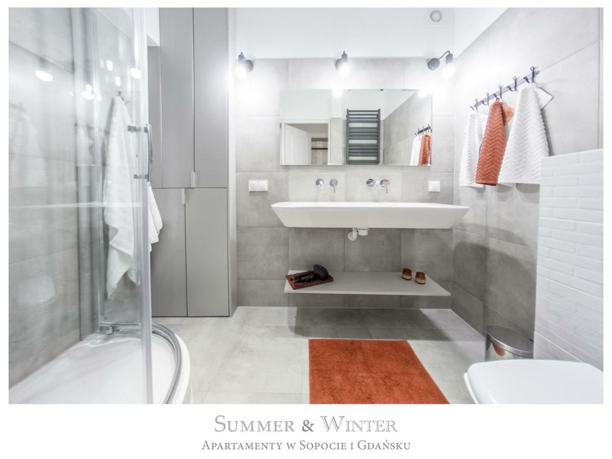 Family Luxury Comfort Old Town Apartament, 1-8, 2 Sypialnie I Salon, Parking W Cenie 그단스크 외부 사진