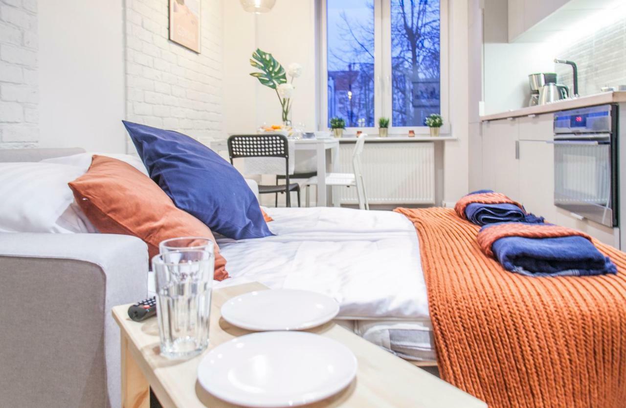 Family Luxury Comfort Old Town Apartament, 1-8, 2 Sypialnie I Salon, Parking W Cenie 그단스크 외부 사진